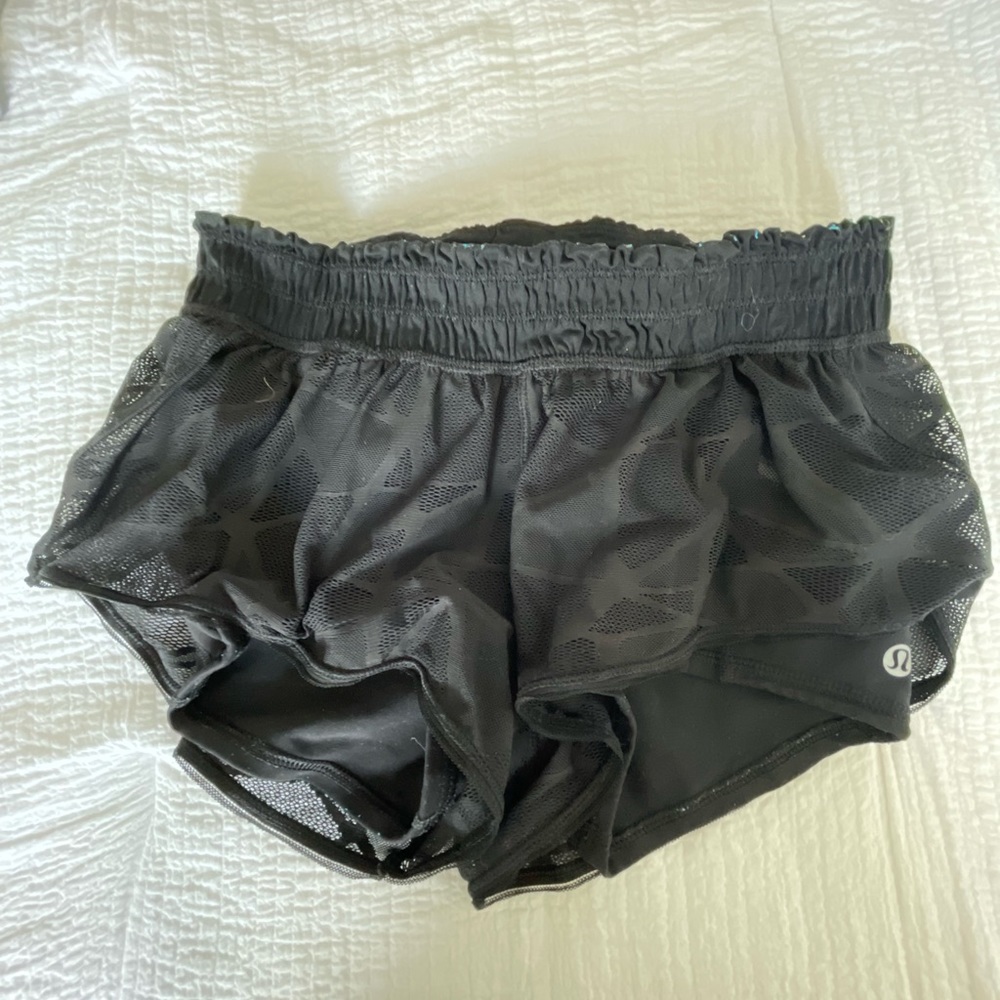Lululemon Athletica low rise black mesh shorts
